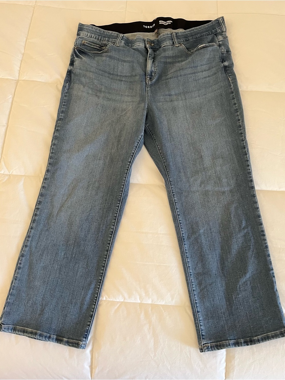 Torrid High-Rise Straight Leg Bombshell Straight Stretch Jeans-Petite